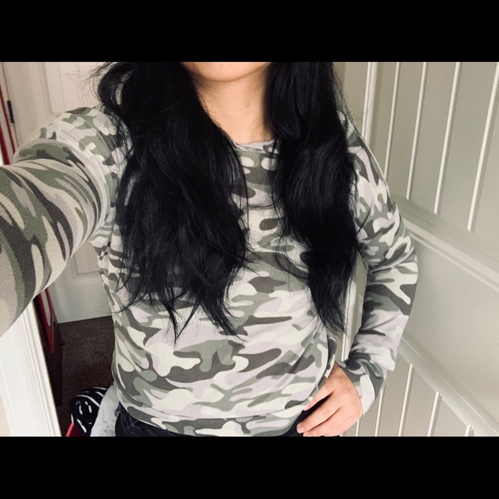 CAMO Sweatshirt with Hoodie